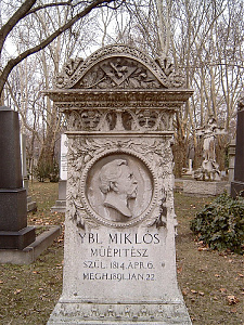 A Stróbl Alajos alkotta síremléke a Kerepesi temetőben