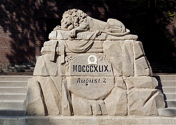 A debreceni Hősök temetőjében a Haldokló oroszlán