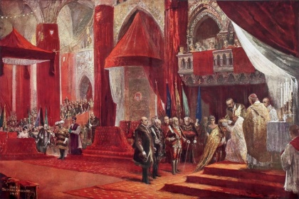 Gróf Tisza István nádorhelyettes és Csernoch János herczegprimás a király fejére teszik a koronát. - Felix Schwormstadt festménye.