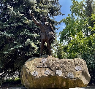 Jász emlékmű<br/>(Jászkapitány szobor)