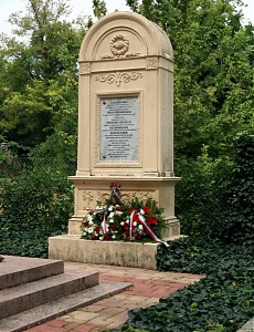 Sírja a nemzeti sírkert része