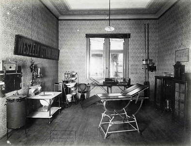 Az Önkéntes Mentő Egyesület központja 1896-ban