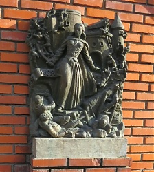 Domborműve Munkácson