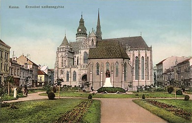 '...a legnagyobb és leghíresebb a kassai Szent Erzsébet dóm.'