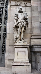 Cervantes szobra Madridban