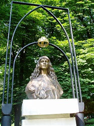 Szobra Révkomáromban