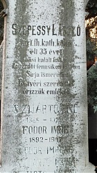 Jelképes síremléke